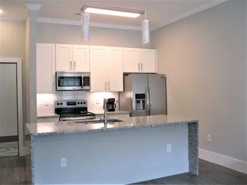 20 1, Greenville, SC 29607