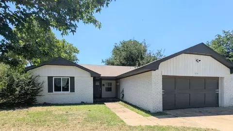 1416 NW 103rd St, Oklahoma City, OK 73114