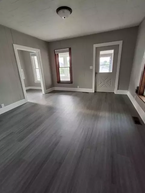 814 Lake Ave E, Ladysmith, WI 54848