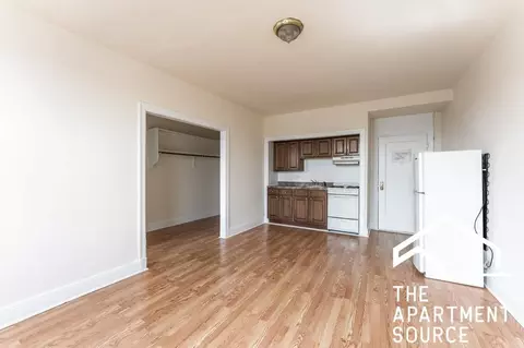 2779 N Milwaukee Ave #319, Chicago, IL 60647