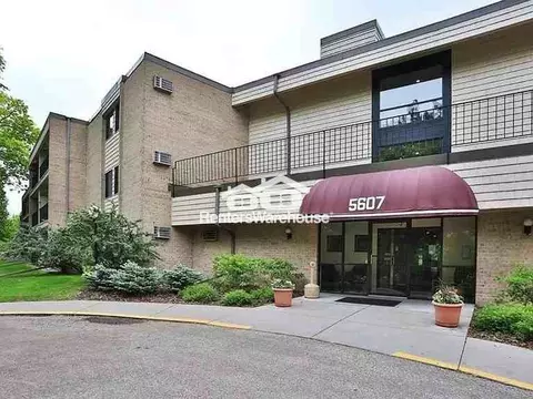 5607 Green Circle Dr #200, Hopkins, MN 55343
