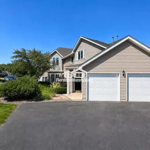 7226 Hunters Run, Eden Prairie, MN 55346