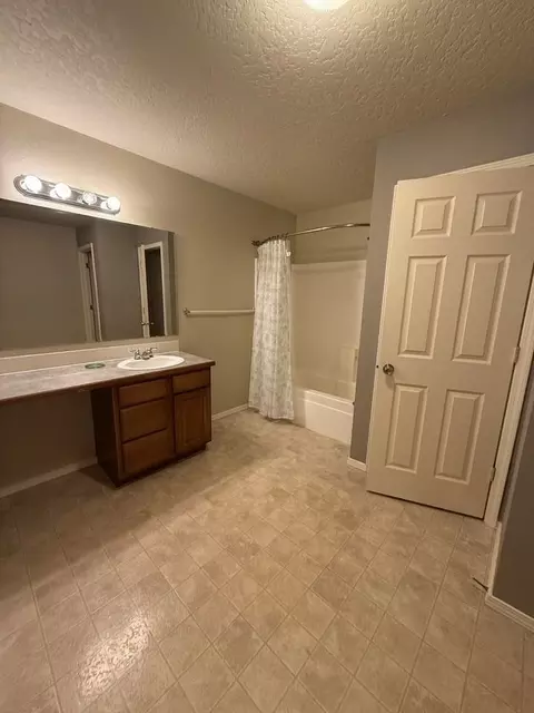 169 W Tehuti Ct, Kuna, ID 83634