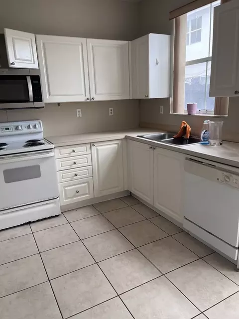 5610 NW 107th Ave #1314, Doral, FL 33178