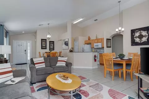 207 Sevilla Ave #1580540P, Davenport, FL 33897