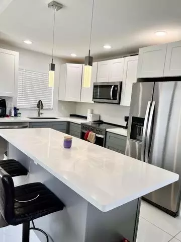 311 E Ocean Ave, Lantana, FL 33462