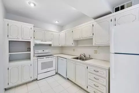 2851 S Ocean Blvd, Boca Raton, FL 33432