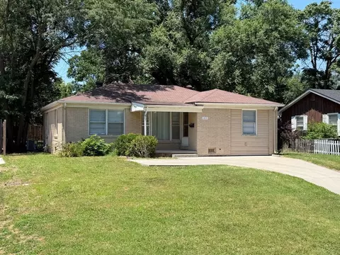 1825 Drollinger St, Wichita, KS 67218