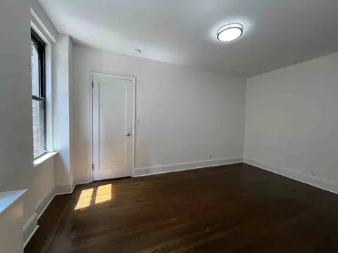 Undisclosed, New York, NY 10017