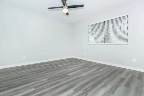 1755 Palm St, Las Vegas, NV 89104