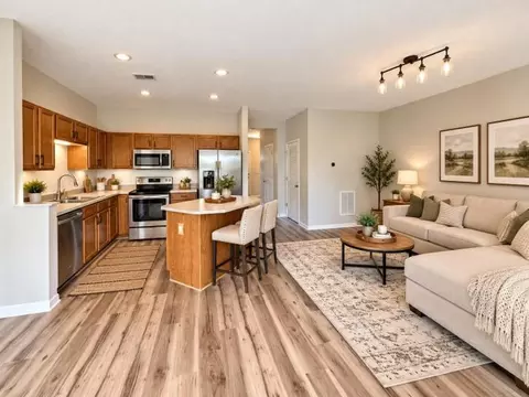 7277 Charlotte Pike, Nashville, TN 37209