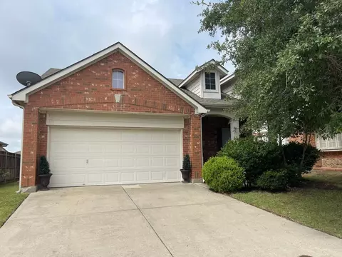 10973 Hawks Landing Rd, Haslet, TX 76052