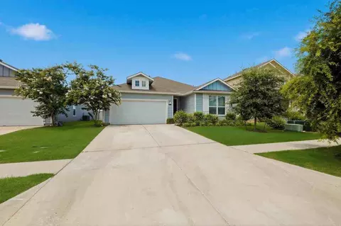2821 Winding Creek Rd, Niederwald, TX 78640