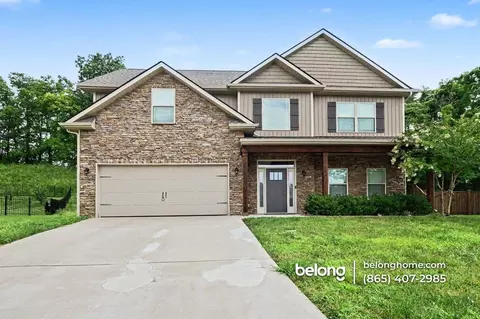 2220 Shylah Mia Ln, Knoxville, TN 37932