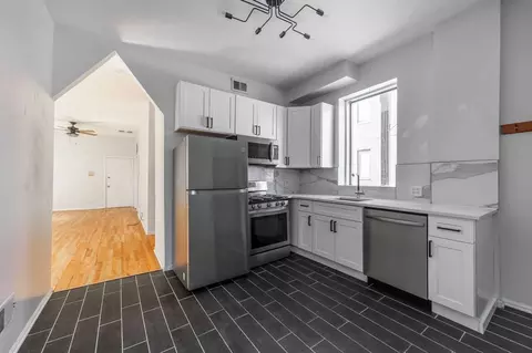 2732 W Chicago Ave #1R, Chicago, IL 60622