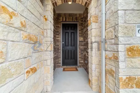 6913 Halesboro Dr, Austin, TX 78736
