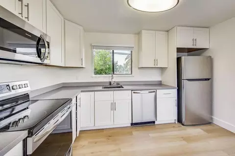 1709 Valota Rd, Redwood City, CA 94061