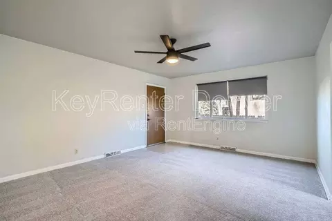922 Newton St, Denver, CO 80204