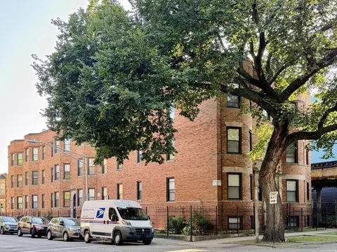 3836 N Wilton Ave #1, Chicago, IL 60613