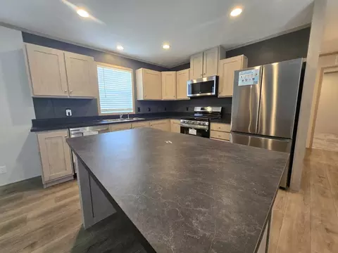 52910 Van Buren Ct #282, Chesterfield, MI 48051
