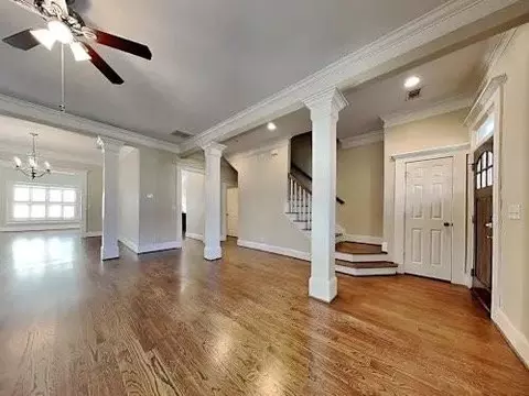 12523 Deaton Hill Dr, Charlotte, NC 28269