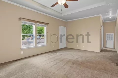 4700 E 18th St, Vancouver, WA 98661