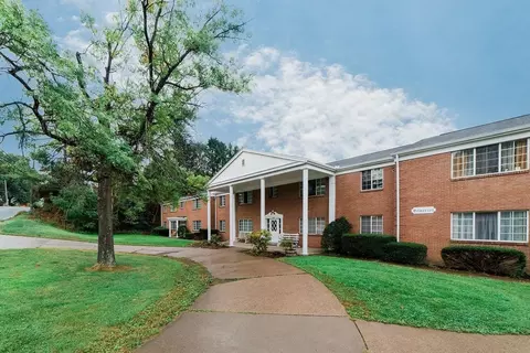 300 Craigdell Rd, New Kensington, PA 15068