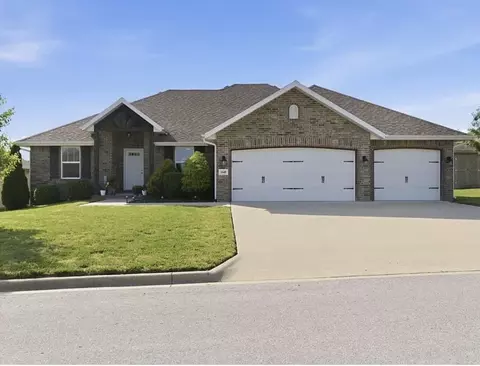 1648 N Pinnacle Ave #NA, Nixa, MO 65714
