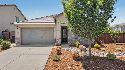 3401 Foothill Pine Ct, Folsom, CA 95630