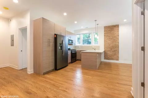 5031 N Winchester Ave #2, Chicago, IL 60640