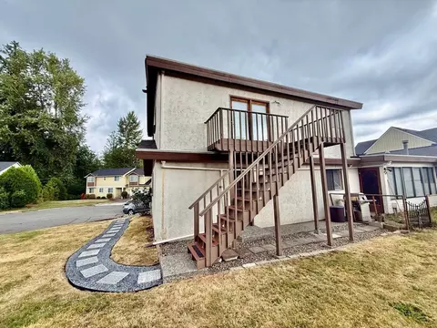3328 165th Pl SW, Lynnwood, WA 98037