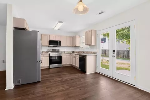 3928 Glory St, Charlotte, NC 28206