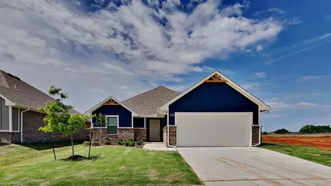 12800 Elba Dr, Yukon, OK 73099
