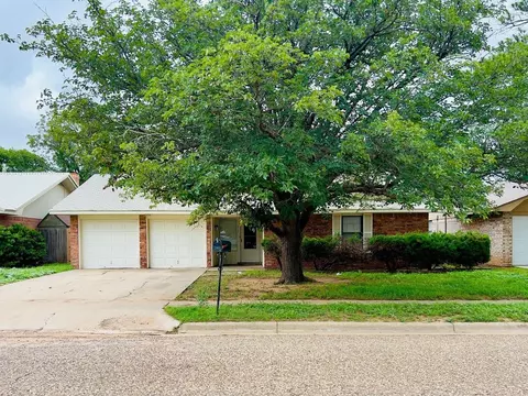 5720 37th St, Lubbock, TX 79407