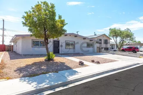 221 Milinane Dr, Las Vegas, NV 89107