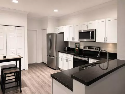 2166 Hacienda Ter, Weston, FL 33327