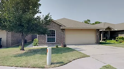 1213 Norway Ave, Yukon, OK 73099