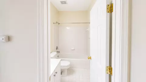 25 S Exeter St #165, Baltimore, MD 21202 photo 33