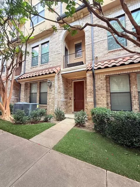 4230 Travis St #8, Dallas, TX 75205