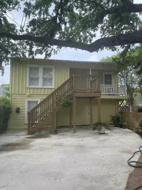 446 Cole St, Corpus Christi, TX 78404
