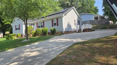 0001 Country Ridge Rd, Greensboro, NC 27405