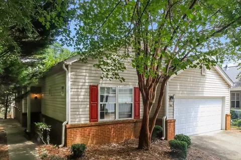 186 Windcroft Ct NW, Acworth, GA 30101