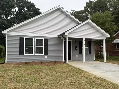 919 Roosevelt St #1, Winston Salem, NC 27105
