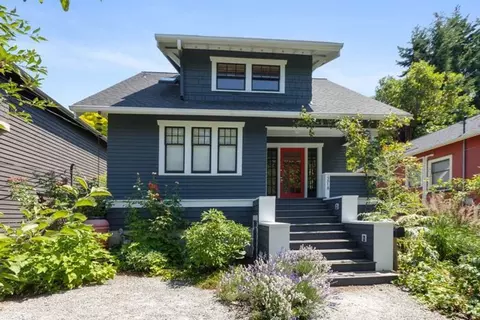 4818 51st Ave S, Seattle, WA 98118