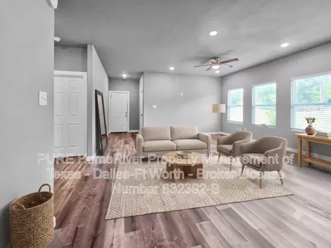1429 Missouri Ave, Fort Worth, TX 76104