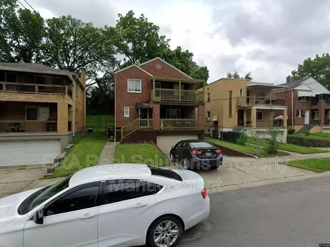 5400 Newfield Ave #2, Cincinnati, OH 45237