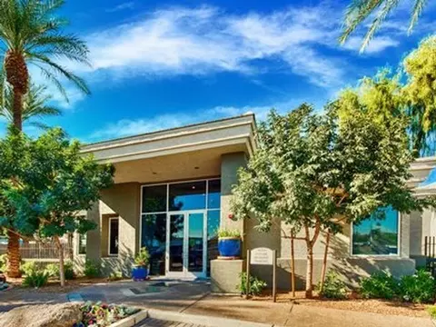 1464 S Stapley Dr, Mesa, AZ 85204