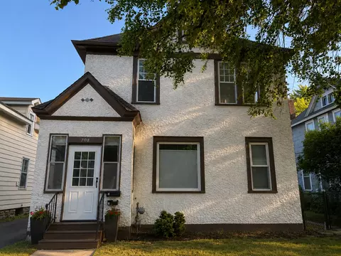 708 Randolph Ave, Saint Paul, MN 55102