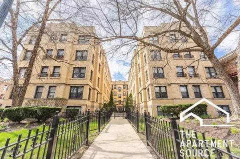 4600 N Beacon St #2C, Chicago, IL 60640