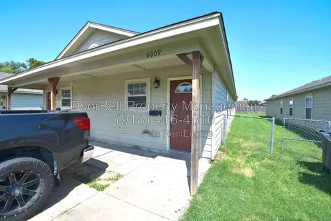 6009 S Madison Pl, Tulsa, OK 74105
